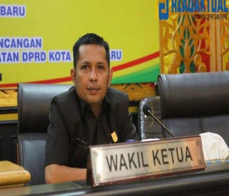 Wakil Ketua DPRD Kota Pekanbaru Tengku Azwendi Fajri ajak masyarakat kawal suara Pemilu (foto/int)